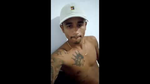 vitinhoresenha online show from March 24, 4:06 am