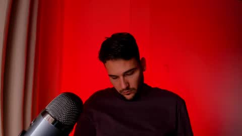 Vito Ferrer online show from December 6, 8:18 pm