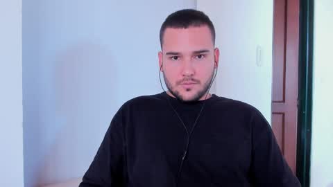 Vito Ferrer online show from March 12, 5:17 pm