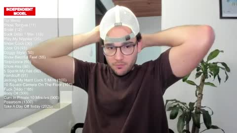 Vito Ferrer online show from April 5, 10:07 pm