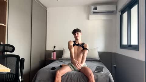 vitoraugustoxxx online show from October 4, 3:10 pm