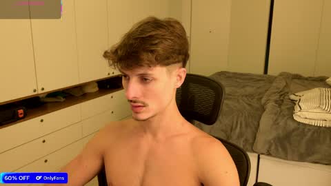 vitoraugustoxxx online show from April 8, 7:14 pm