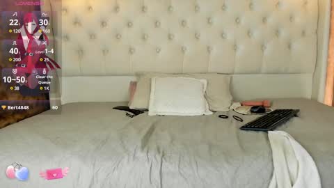 VittaaaPlease help me with your thumbs up its important  online show from February 4, 4:50 pm