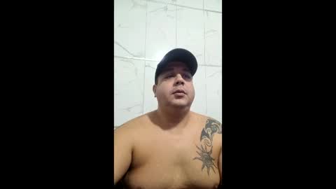 Snapshot of vittoitalian chatting on May 11, 9:23 pm vittoitalian online show from May 11, 9:23 pm