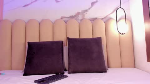 Vttoria online show from December 17, 1:28 pm