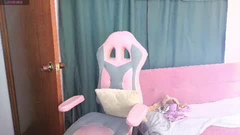 Snapshot of vittoria_lombardi07 chatting on June 28, 9:15 am VITTORIA online show from June 28, 9:15 am