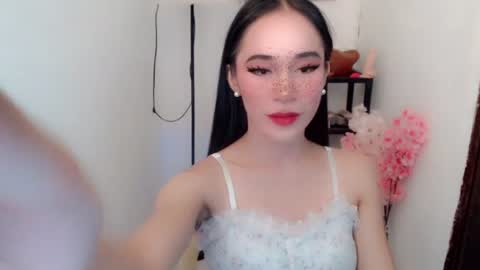 Snapshot of vivahotbabessandra chatting on June 26, 9:03 am SANDRA GOING YOU online show from June 26, 9:03 am