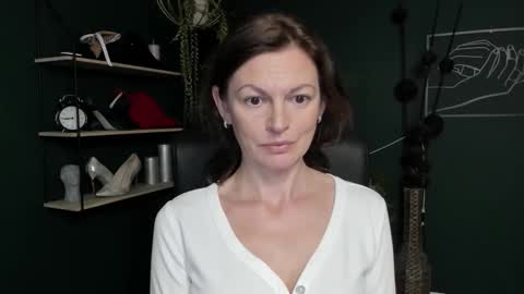 Snapshot of vivian_dream chatting on September 22, 8:16 am Vivian online show from September 22, 8:16 am
