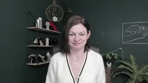 Vivian online show from April 14, 6:19 am