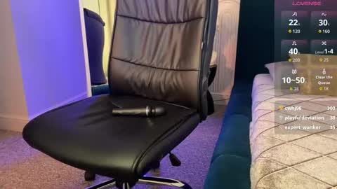 Vivian Evans online show from February 3, 2:53 am