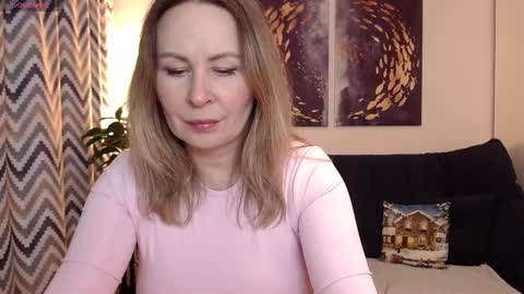 Vivian online show from February 16, 6:21 pm