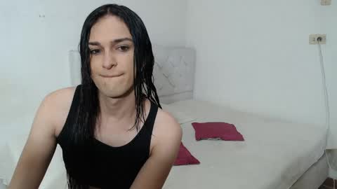 Snapshot of vivianalatin chatting on May 10, 11:21 pm instagram Viviana73215 online show from May 10, 11:21 pm
