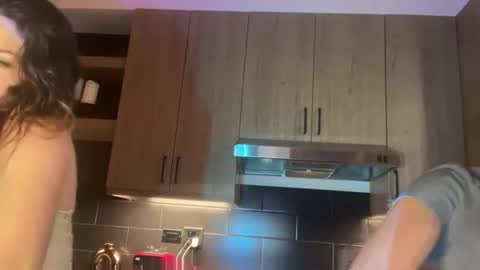 Snapshot of vivianhawthorne chatting on January 8, 6:48 am Vivian online show from January 8, 6:48 am