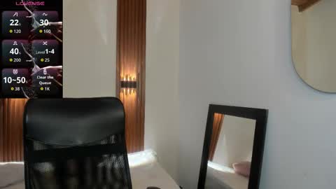 vivianowen9 online show from January 14, 12:00 pm