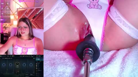 Vivian online show from September 14, 2:16 pm