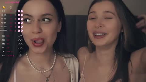 Nelly and Mari online show from February 14, 1:40 pm