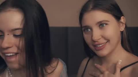 Nelly and Mari online show from March 1, 12:23 pm