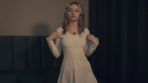 Nelly and Mari online show from March 4, 12:39 am