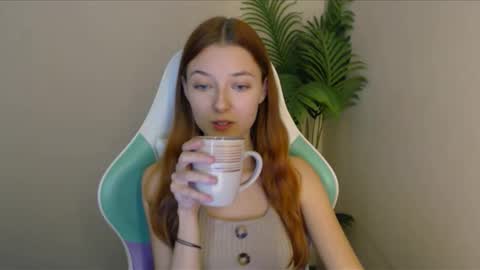 Vivien online show from December 13, 10:13 pm