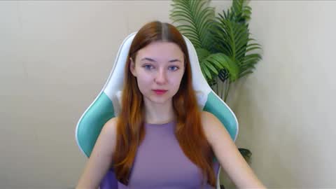 Vivien online show from December 16, 6:49 pm