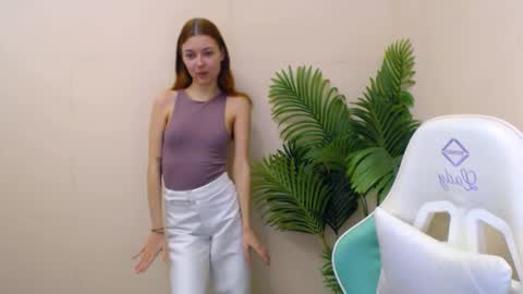 Vivien online show from February 7, 6:34 pm