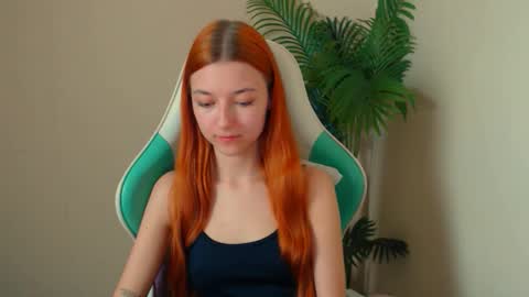 Vivien online show from April 10, 6:34 pm