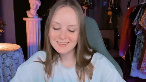 Vivien online show from December 28, 10:23 pm