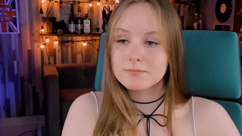 Vivien online show from January 14, 8:37 pm