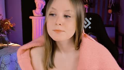 Vivien online show from January 24, 8:00 pm