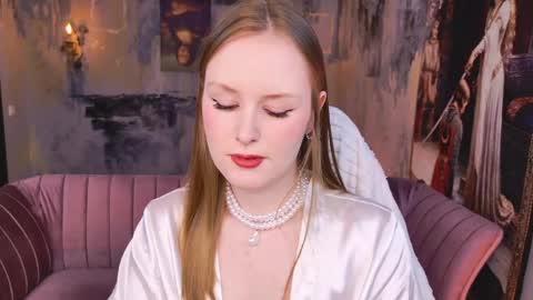 Vivien online show from April 14, 5:13 am