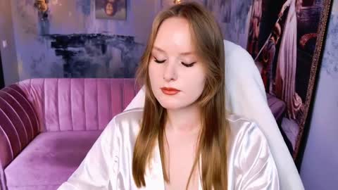Vivien online show from May 8, 6:30 am