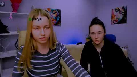 Snapshot of vivienne_sweet chatting on February 26, 1:19 pm Vivi online show from February 26, 1:19 pm