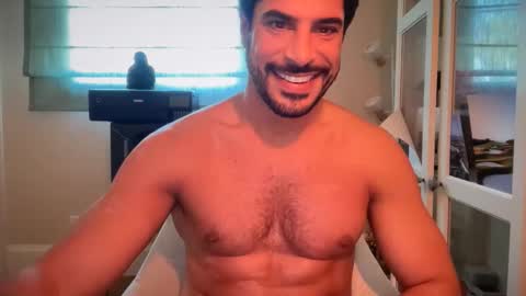 Snapshot of vivisasagregre chatting on March 30, 2:18 pm Nero88 online show from March 30, 2:18 pm