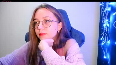 vivivivikkie online show from April 24, 8:55 pm