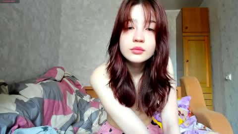 Snapshot of vixen_lab chatting on May 2, 7:24 am Nika 18 . online show from May 2, 7:24 am