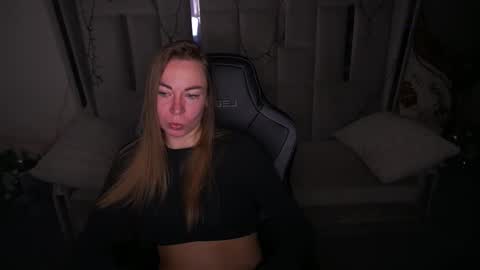 Ur Lady online show from March 5, 9:22 pm