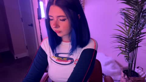 Snapshot of vixenp chatting on February 5, 6:56 pm Polly Online mostly at 9pm-2am UK Time online show from February 5, 6:56 pm