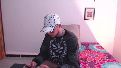 Vlad online show from February 19, 3:35 am