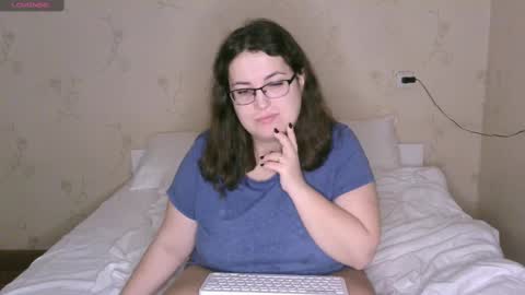 Snapshot of vladacandy chatting on December 11, 7:46 pm VladaCandy online show from December 11, 7:46 pm