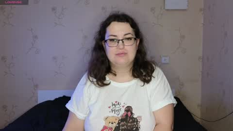 Snapshot of vladacandy chatting on January 17, 1:36 am VladaCandy online show from January 17, 1:36 am