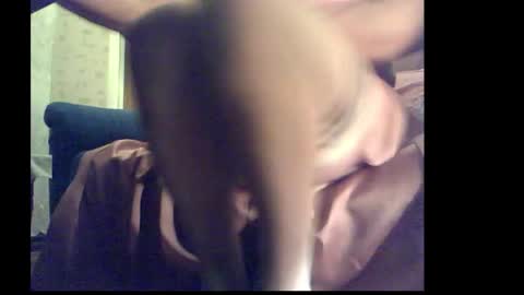 Snapshot of vladiskin chatting on February 11, 8:25 pm Violetta Elysia online show from February 11, 8:25 pm