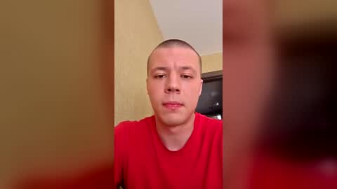 Snapshot of vladzem246 chatting on August 2, 1:31 pm Cherryberry online show from August 2, 1:31 pm