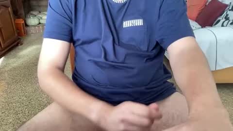 Snapshot of vndercamsell chatting on October 4, 8:23 am playtoguetherlove online show from October 4, 8:23 am