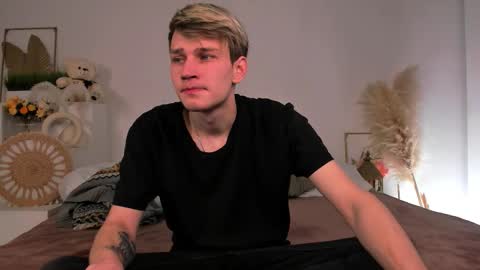 Dan online show from February 22, 4:24 am