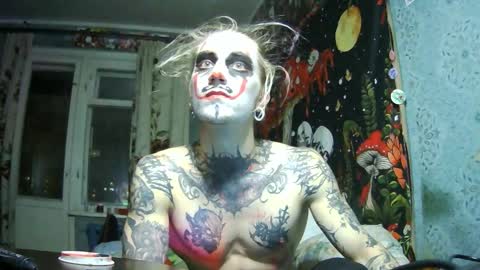 Elf online show from October 31, 5:25 pm