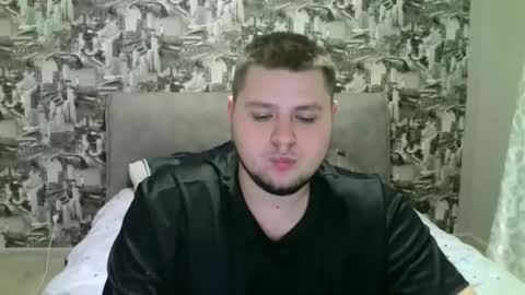 Volshebnik1302 online show from October 28, 7:38 pm