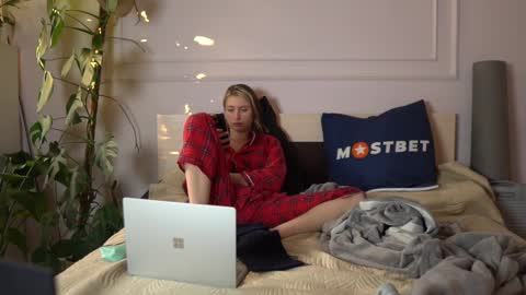 vorvik online show from January 13, 10:36 am