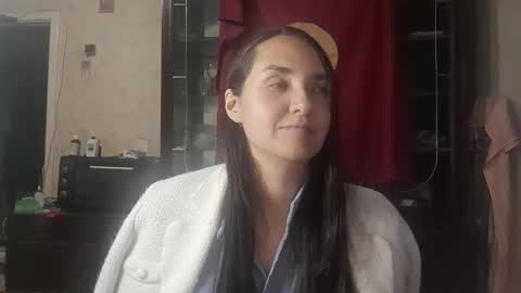 voulezvous_angel online show from October 28, 4:09 pm