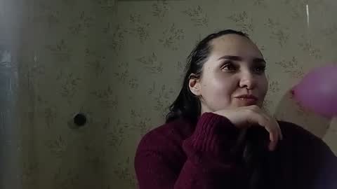 voulezvous_angel online show from February 20, 6:30 pm