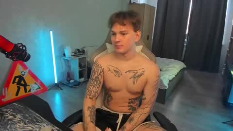 Snapshot of vova_belkin_ chatting on February 13, 9:16 am vova online show from February 13, 9:16 am